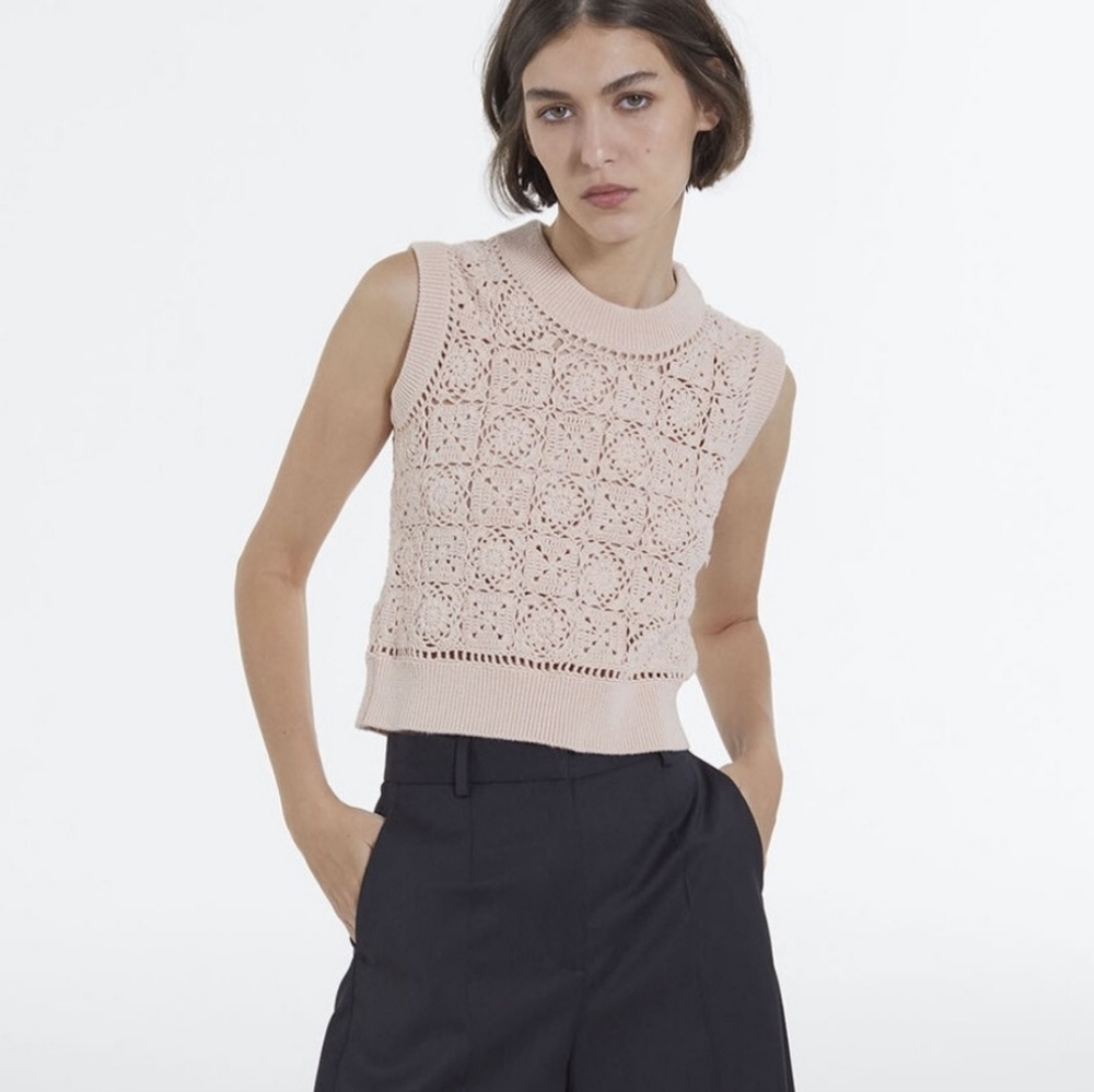 Kooples NWT 1 (S) cotton crochet sweater vest, pink